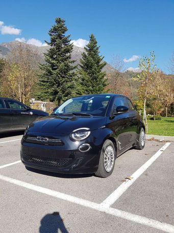 Fiat 500 e Action 70 kW image number 1