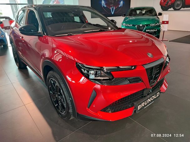 Alfa Romeo Junior Elettrica 156 115 kW image number 6