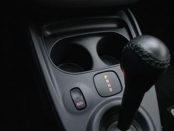 Car image 33