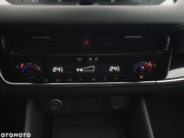 Car image 36