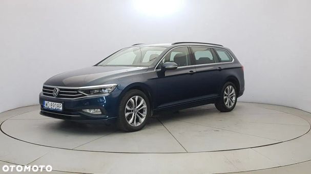 Volkswagen Passat 110 kW image number 1