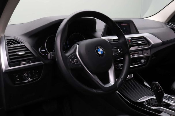 BMW X3 xDrive20i 135 kW image number 15