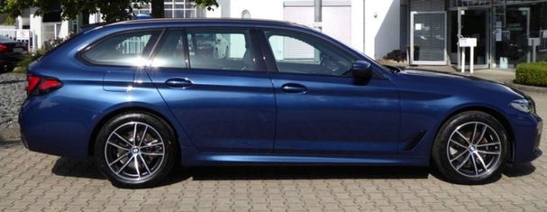 BMW 520d xDrive 140 kW image number 3