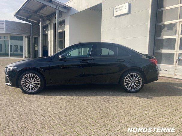 Mercedes-Benz A 250 e 160 kW image number 4