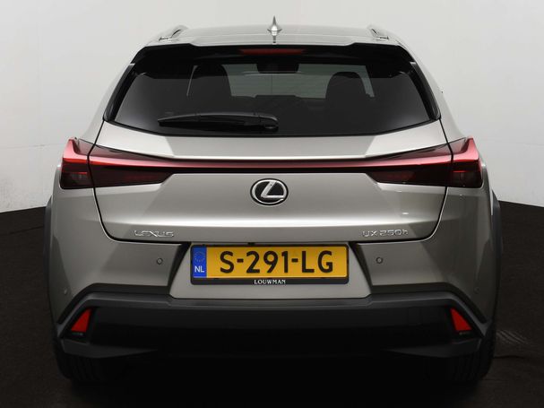 Lexus UX 250h 135 kW image number 19