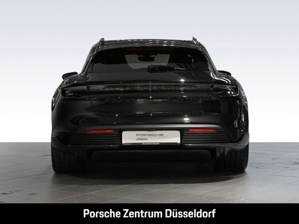 Porsche Taycan GTS 440 kW image number 2