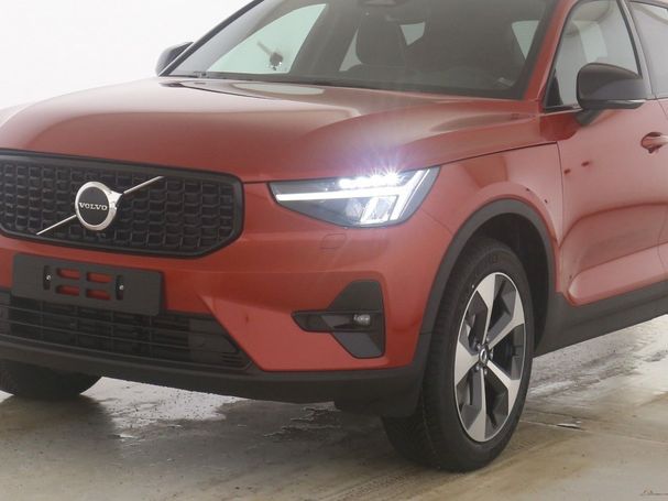 Volvo XC40 B3 Plus Dark 120 kW image number 9