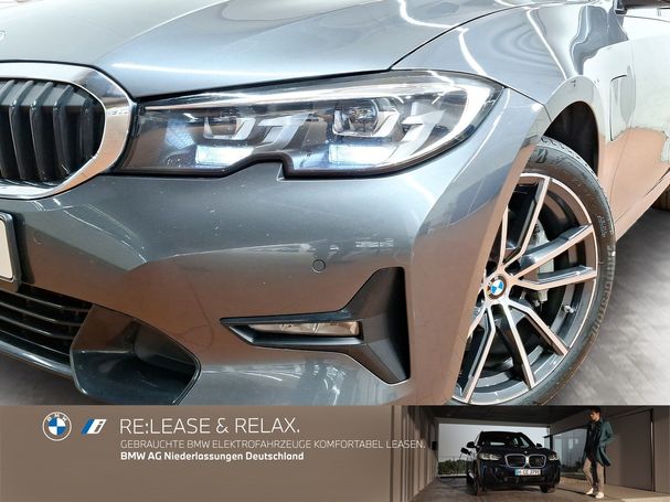 BMW 330e Touring Sport Line xDrive 215 kW image number 8