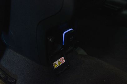 Car image 41