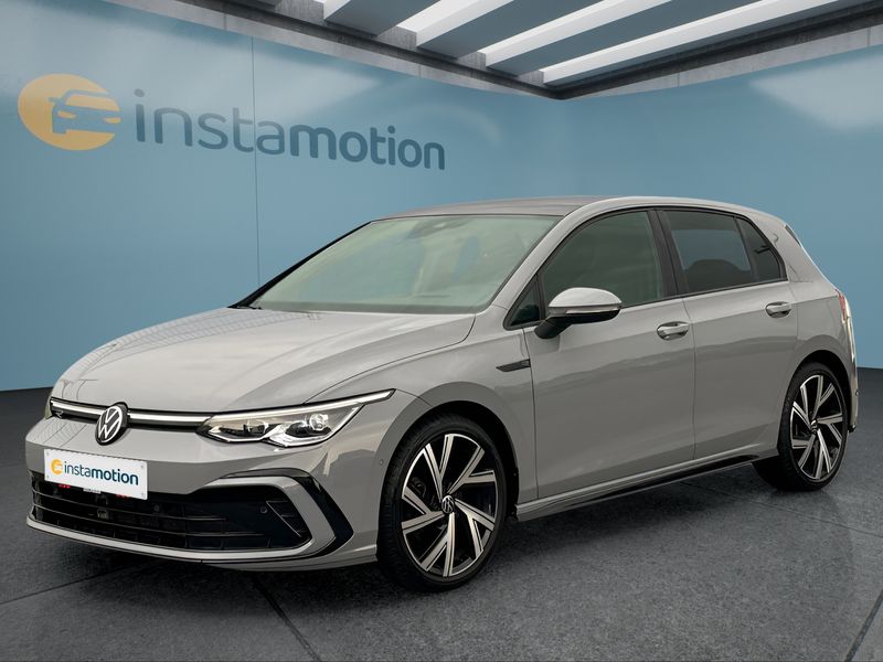Volkswagen Golf eTSI DSG