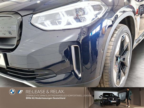 BMW iX3 210 kW image number 8