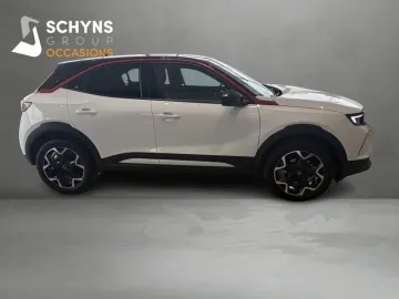 Car image 4