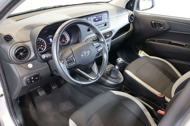 Hyundai i10 1.0 Select 49 kW image number 9