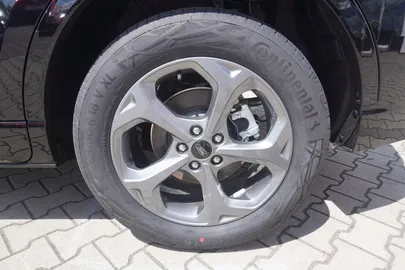 Car image 35