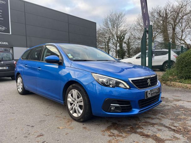 Peugeot 308 SW BlueHDi 100 75 kW image number 2