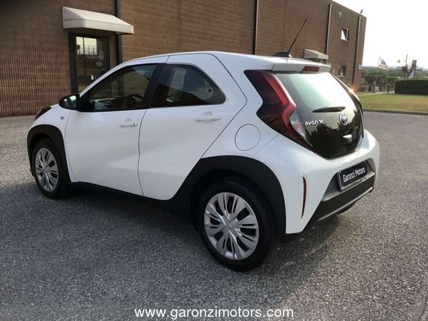 Toyota Aygo X 1.0 VVT-i 53 kW image number 5