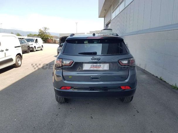 Jeep Compass 1.5 T4 e-Hybrid Summit 96 kW image number 5