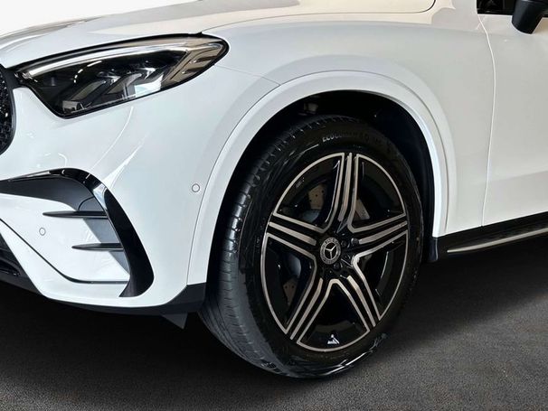 Mercedes-Benz GLC 300 Line 198 kW image number 5