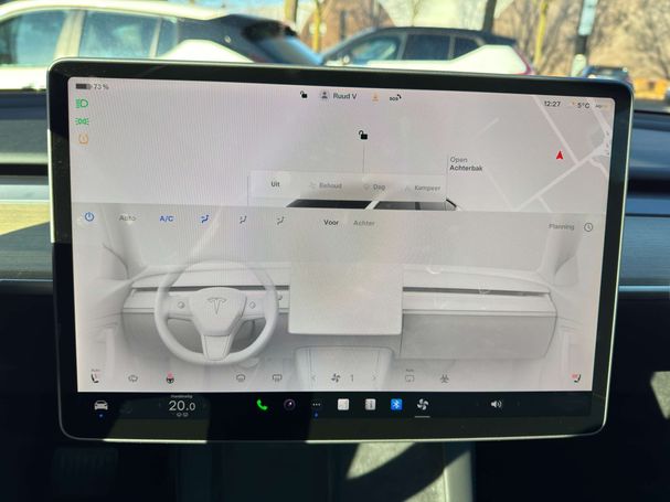 Tesla Model Y 220 kW image number 31