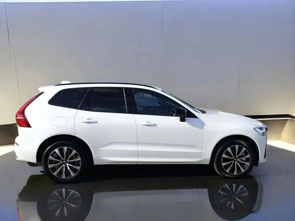 Volvo XC60 AWD 145 kW image number 3