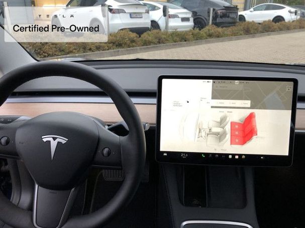 Tesla Model 3 Long Range AWD 258 kW image number 15