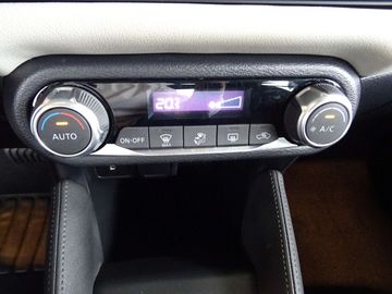 Car image 33