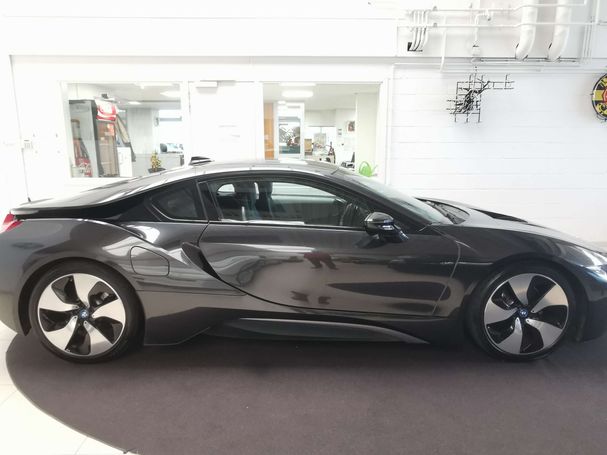 BMW i8 xDrive 266 kW image number 21