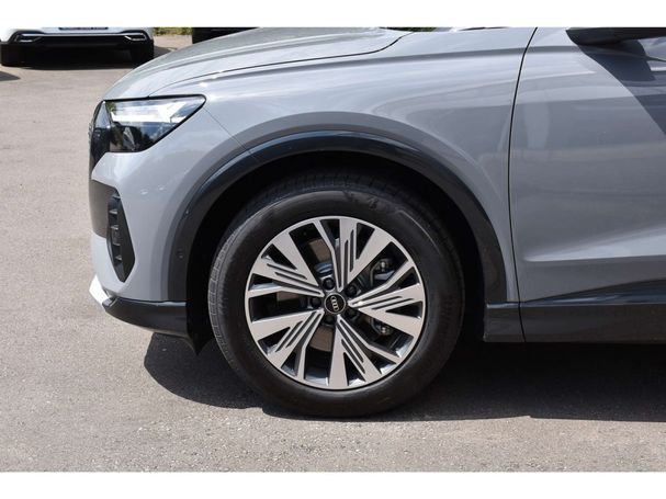 Audi Q4 40 e-tron S-line Sportback Advanced 150 kW image number 5