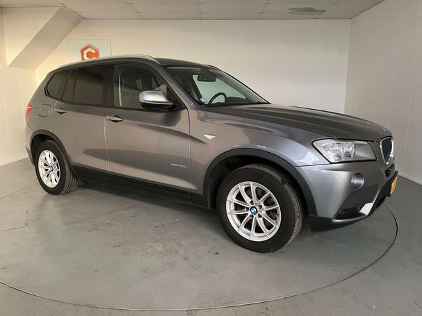 BMW X3 xDrive20i 135 kW image number 11