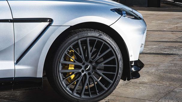 Aston Martin DBX 707 520 kW image number 4