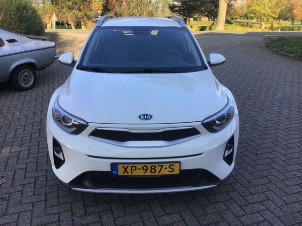 Kia Stonic 73 kW image number 3