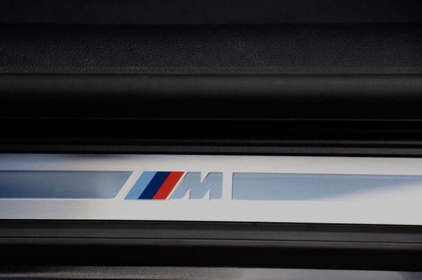 BMW i4 M50 400 kW image number 14