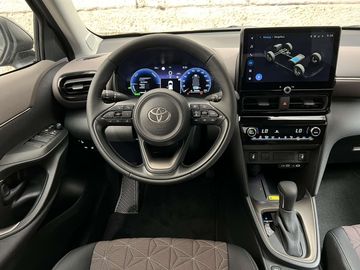 Car image 11