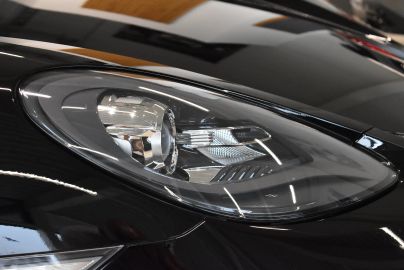 Car image 22