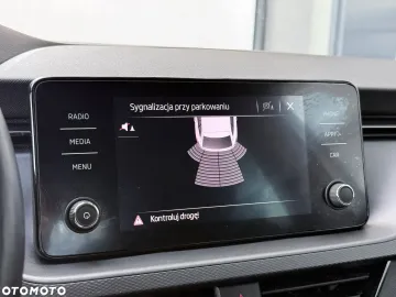 Car image 35