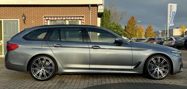 BMW 540d Touring xDrive 235 kW image number 4