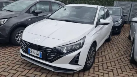 Car image 33