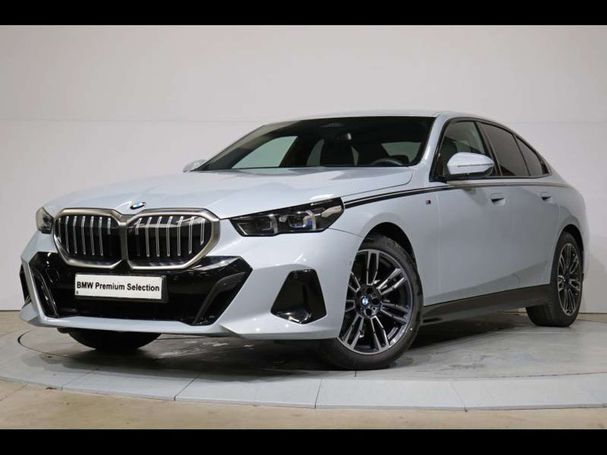 BMW 520i 140 kW image number 1