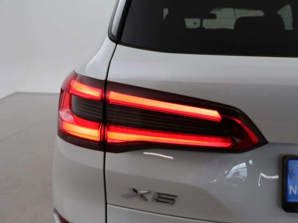 BMW X5 45e xDrive 290 kW image number 23