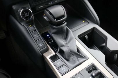 Car image 37