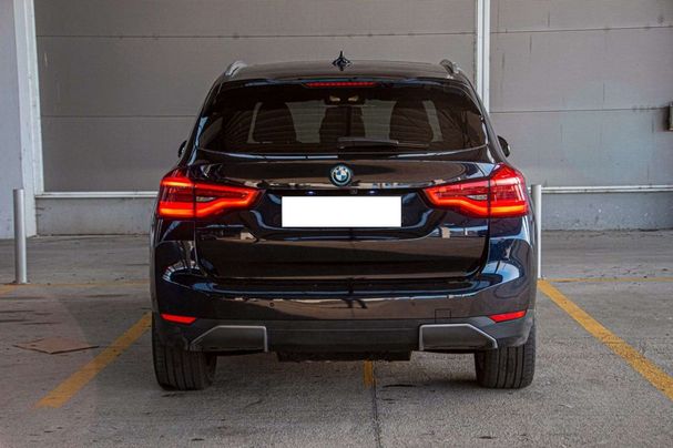 BMW iX3 210 kW image number 6