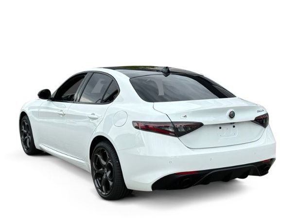 Alfa Romeo Giulia 2.0 Turbo 206 kW image number 7