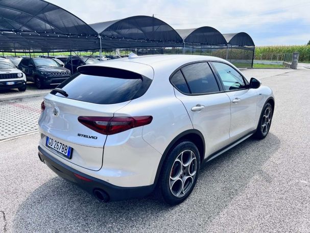 Alfa Romeo Stelvio 2.2 Diesel AT8 140 kW image number 3