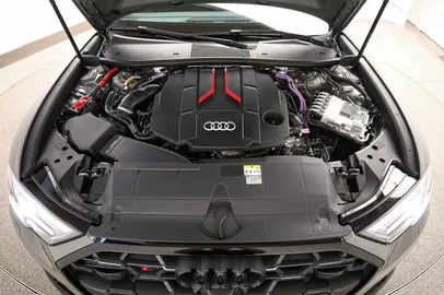 Car image 25