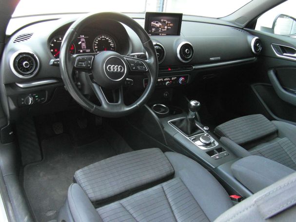 Audi A3 35 TFSI Sport Cabrio 110 kW image number 23