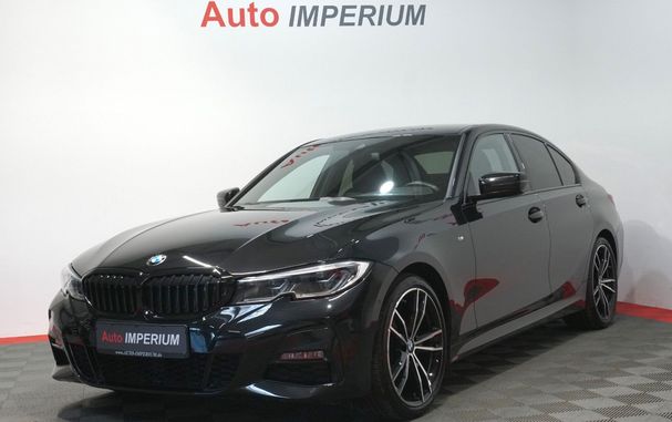 BMW 320d xDrive 140 kW image number 1