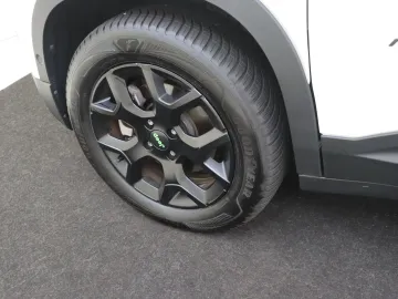 Car image 37