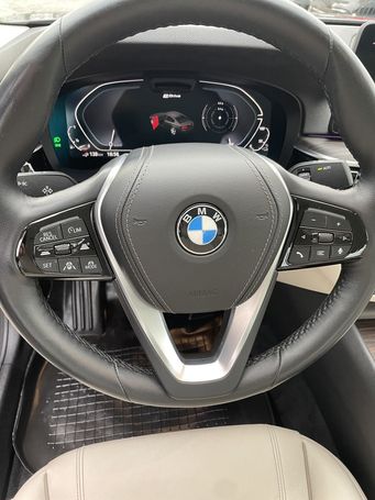 BMW 530 e 215 kW image number 9