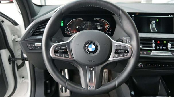 BMW 118i 103 kW image number 15