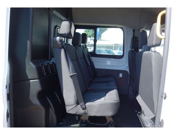 Ford E-Transit 390 L3 Trend 135 kW image number 10